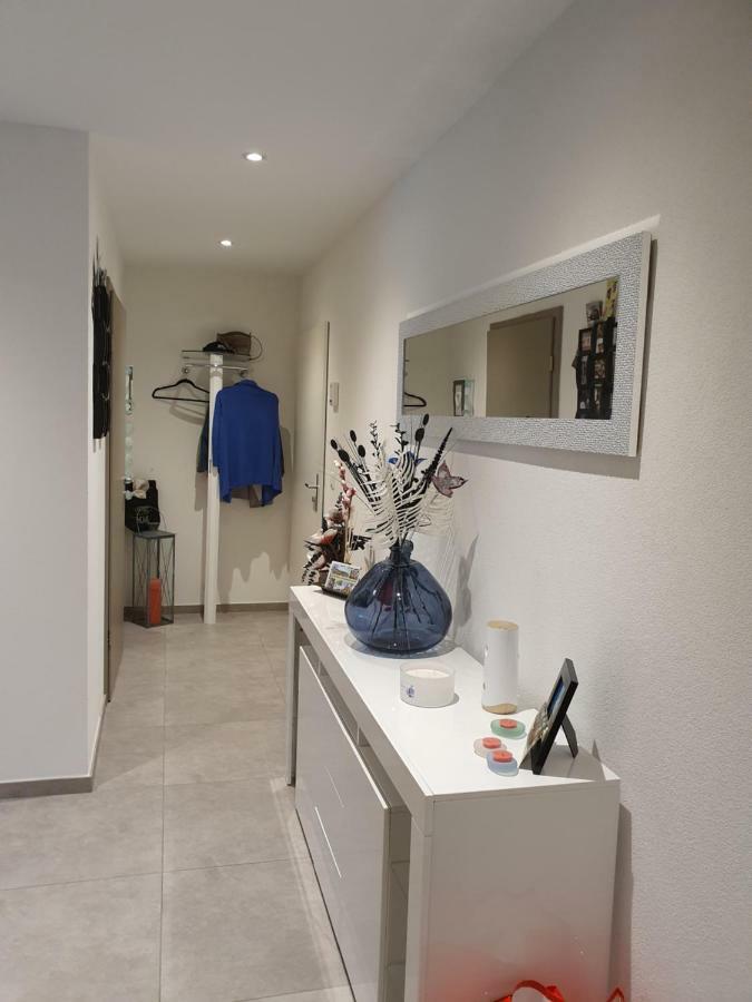 Chambre Aux Bord De L'Areuse Екстериор снимка
