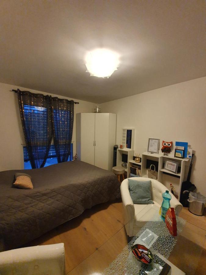 Chambre Aux Bord De L'Areuse Екстериор снимка